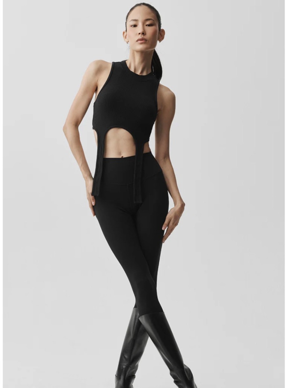 ALO Wellness Ribbed Flaunt Tank Size Small